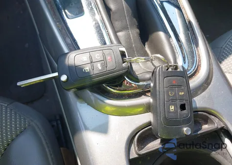 2013 Chevrolet Malibu 1Lt из США, поврежденный, VIN 1G11C5SAXDF263994